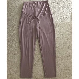 NWT H&M MATERNITY JOGGERS SIZE LARGE